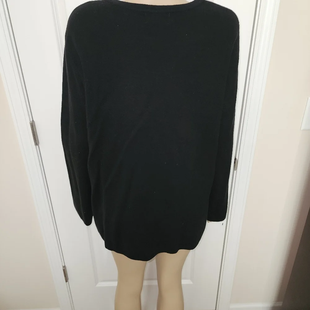 Sweater - Picture 3 of 4